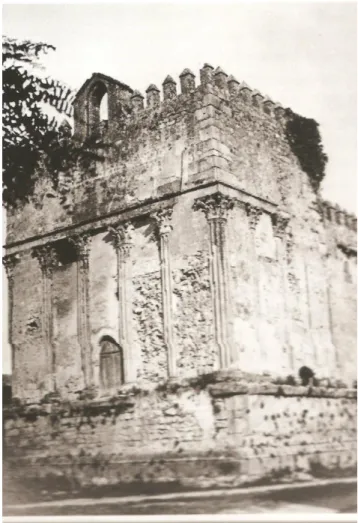 Fig. nº. 11 – Templo romano de Évora: aspecto fortificado antes da anulação dos seus  elementos arquitectónicos medievais e modernos