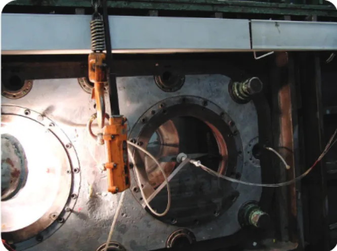 Figure 2 shows the model mounted in test chamber.