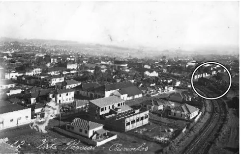 Figura 8: Foto panorâmica e parcial de Ourinhos na década de 1950. Ao fundo, do lado  direito, em destaque, o casarão de madeira no qual morava a família de Amado Cabral