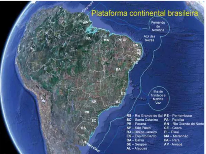 Figura 2 - Delimitação da zona costeira brasileira, com destaque para os estados que compõem sua  porção terrestre e o limite da Zona Econômica Exclusiva (12 milhas náuticas)