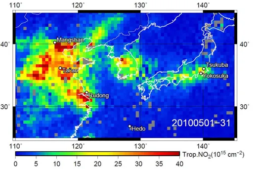 Fig. 1. Locations of MAX-DOAS observations on a monthly mean map (0.5 ◦ grid) of GOME-2 tropospheric NO 2 VCD data in May 2010.