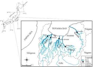 Fig. 2. Domains of the WRF model: (a) the parent domain (in 18- 18-km spatial resolution); (b) the inner domain (in 4.5-18-km spatial  res-olution).