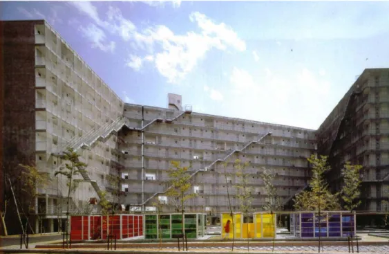 Fig  137  Empena lateral da edificação  Fonte SEJIMA e  NISHIZAWA, 2002 
