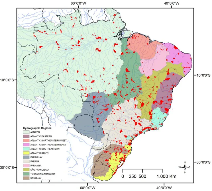 Figure 1. Watersheds containing Brazilian restricted-range freshwater fishes. The 540 small scale watersheds are shown according to Brazilian major hydrographic regions.