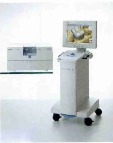 Figura 3: equipamento CEREC III 