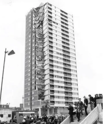 Figura 3.7 - Colapso progressivo de parte do bloco de 26 apartamentos “Ronan Point” (Fonte: 