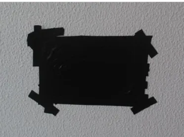 Figura 5.5 - Superfície da parede coberta com fita isolante preta. 