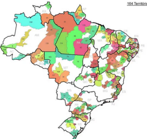 Figura 05: Mapa dos territórios rurais de identidade, 2012  Fonte: www.mda.gov.br 