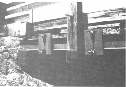 Figura 2 - Configuração das barras de protensão na ponte Hebert Creek. Fonte: RITTER (1991) p