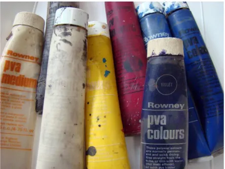 Fig. III.13: Rowney PVAc paints manufactured by George Rowney &amp; Company Lda. used by Sarmento and     kept in his studio