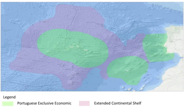 Figure 1. Portuguese current EEZ and potential extension, pending the acceptance by the UN of the continental  shelf extension submitted plan (IH, 2012)