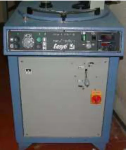 Figura 2 - Máquina de fundição Neutrodyn Easyti.