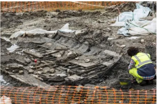 Figura 4 - Estruturas arqueológicas descobertas no Campo das Cebolas, Lisboa durante uma  escavação (Público, 2016) 