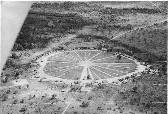Foto I: vista aérea da aldeia Escalvado, 1975. (foto: William Crocker) 