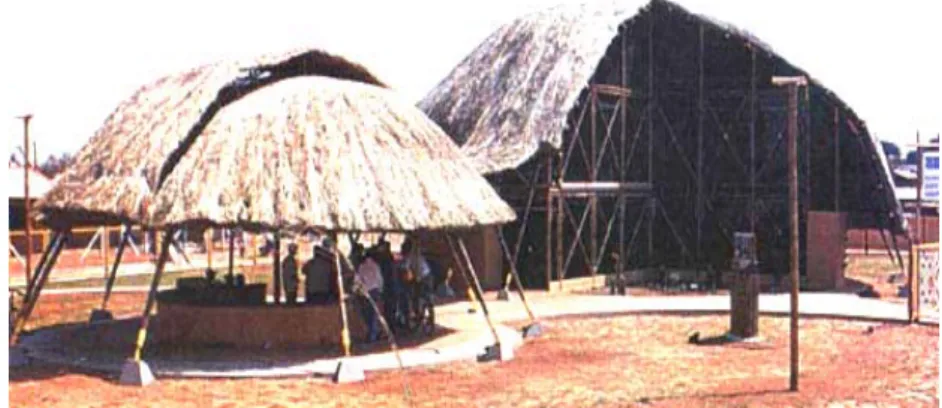 Figura 42 - Memorial do Índio, feito de bambu, Campo Grande - MS                     (CARDOSO JUNIOR, 2000, p