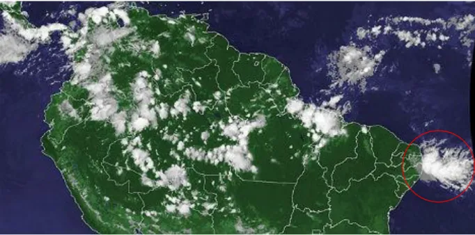 Figura  27  Nebulosidade  associada  às  ondas  de  Leste  (círculo  vermelho)  no  Nordeste  do  litoral  Brasileiro