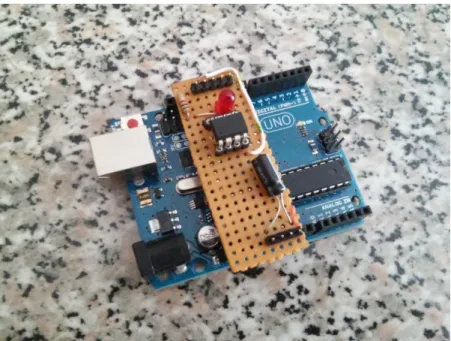 Figura 3-3. Programador do ATTiny85 com Arduino ISP. 