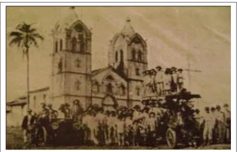 Figura 13: Monte Alegre de Minas- Inauguração das Torres da Capela de São Francisco da Chagas, 1920