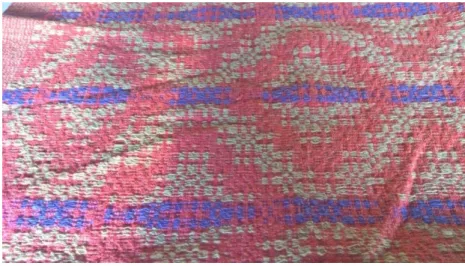 Figura 4 Coberta tecida no tear em lã e algodão, present e da avó paterna para meu enxoval /1975