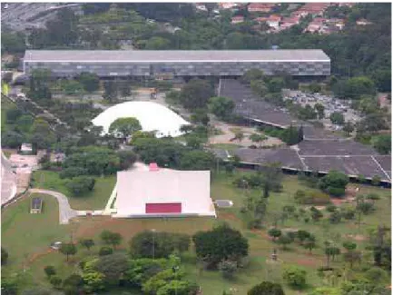 Fig. III.4: Vista aérea do parque com Pavilhão Ciccillo Matarazzo ao fundo. 