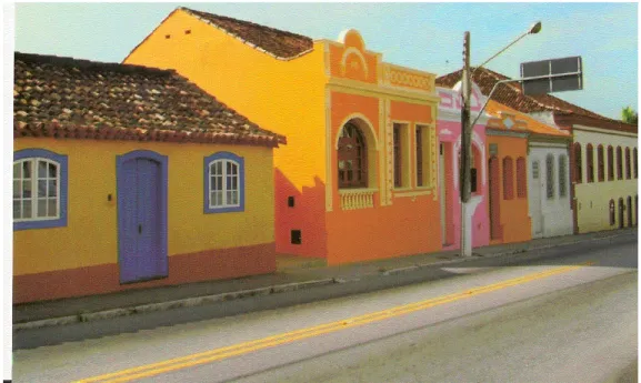 Figura 3 - Construções geminadas em estilo lusitano no centro histórico de São José. 