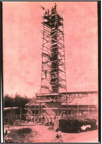 Figura 03:  Construção  da  Chaminé  da  usina  de  eletricidade  da Carbonífera Próspera S.A