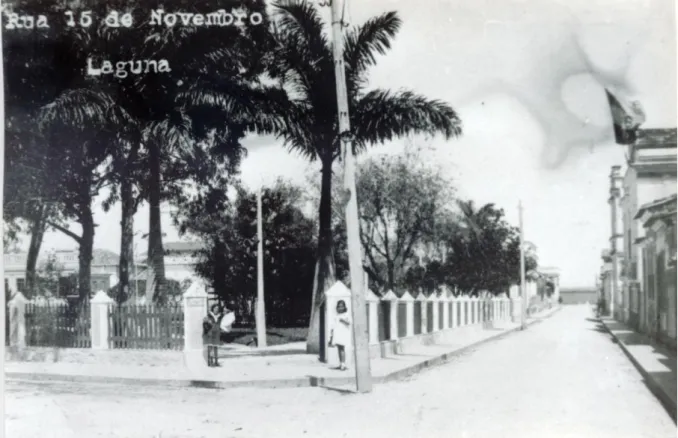 Figura 4 - Vista do Jardim Calheiros da Graça e Rua XV de Novembro, início da década de 1930