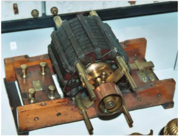 Figura 2: Um dos motores elétricos de indução originais desenvolvido por Tesla em exposição no Museu de Ciência Britânico, em Londres.