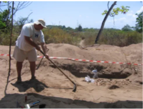 Figure 3 – Excavations at the Bois Diable  site, on a sandy ridge west of Kourou,  Arau-quinoid Tradition (photo S