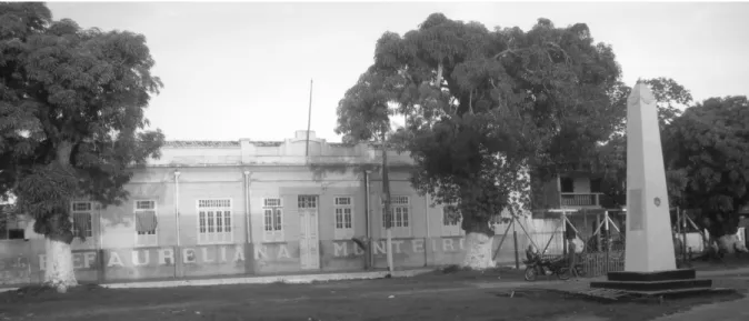 Fig. 2 – Fotografia do primeiro Paço Municipal de Ponta de Pedras, atualmente uma escola