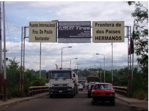 FIGURA 3 - Paso fronterizo entre Ureña (Venezuela) y Cúcuta (Colombia). 