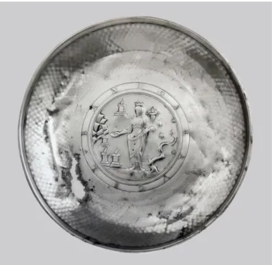 Figura 9 – patera de prata onde se encontra  inscrito “BAND ARAUGEL” I-II a.C 