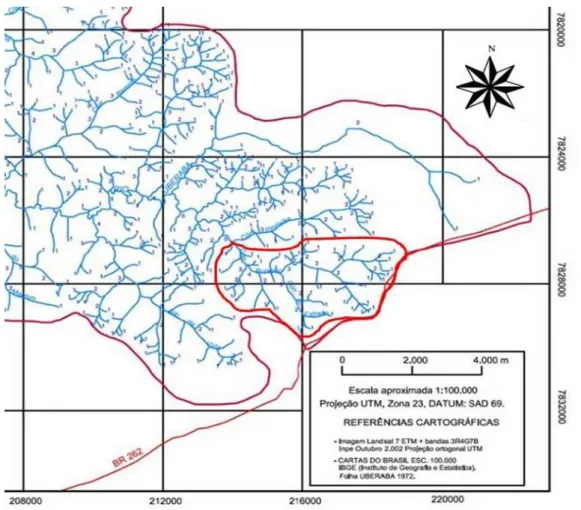 FIGURA  3  -  Recorte  do  mapa  de  rede  de  drenagem  e  ordem  dos  canais  da  APA  do  rio  Uberaba  confeccionado por Abdala (2005), destacando a microbacia do córrego Buracão (circulo vermelho)