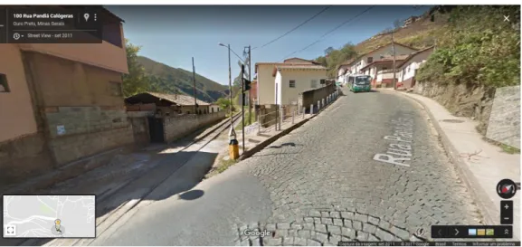 Figura 2 - Exemplo de invasão de faixa de domínio de via férrea em Ouro Preto -  MG. (Fonte: Google Maps) 
