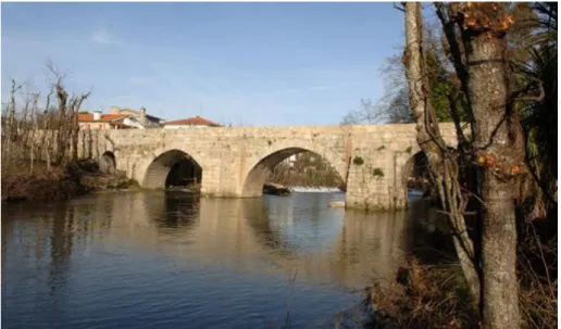 Ilustração 5 - Ponte de Donim, sobre o Ave. Fonte: Turismo Guimarães  250   