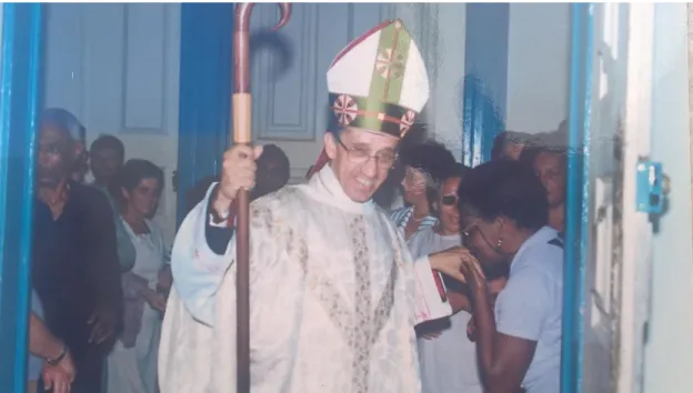 Figura 4. Dom Lucas Moreira Neves após celebração em São João Del Rei por sua nomeação  cardinalato