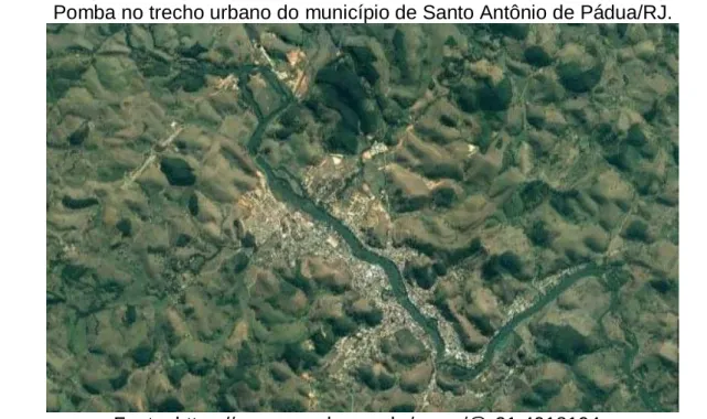 Figura 4: Imagem de satélite demonstrando a ausência de mata ciliar nas margens do rio  Pomba no trecho urbano do município de Santo Antônio de Pádua/RJ