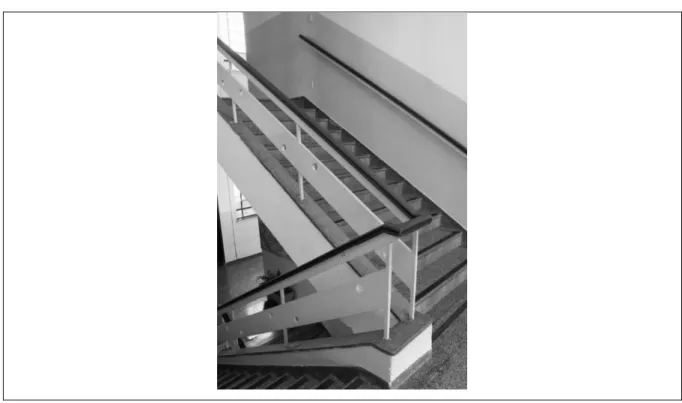 Figura 5: Escadas. (Acervo dos autores) 