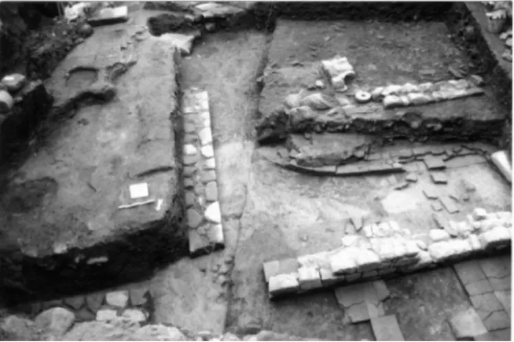 Figura 7 – Vista parcial das ruínas da R. D. Afonso Henriques, em fase de escavação (GACMB)