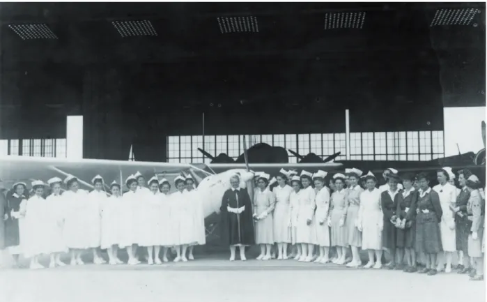 Figura 1 - Cerimônia de batismo do avião-ambulância Anna Nery, 1943 