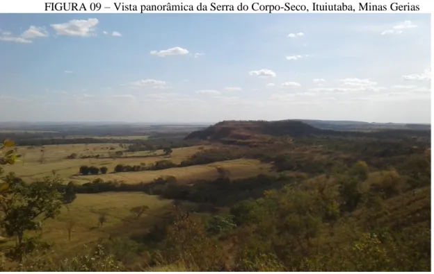 FIGURA 09 – Vista panorâmica da Serra do Corpo-Seco, Ituiutaba, Minas Gerias 