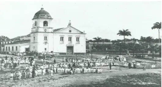 Foto 1 – Igreja Matriz de Cuiabá com uma torre 