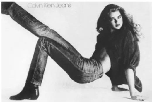 Figura 2.6 – Brooke Shilds na primeira campanha da Calvin Klein de jeans  Retirado de Encyclopedia of Clothing and Fashion (2005) em 12/6/2011 