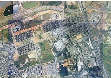 Figura 30 – Implantação do Conjunto Habitacional Zezinho Magalhães Prado em foto aérea em 2007  – Fonte: 