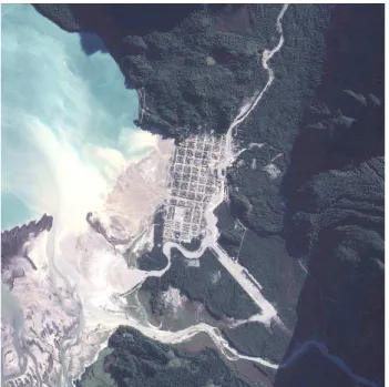 Fig. 12b. Satellite view of the first ashcloud from the eruption of Chait´en Volcano, southern Chile, drifting downwind across  Ar-gentina and dissipating over the Atlantic Ocean (MODIS/NASA image, 3 May 2008).