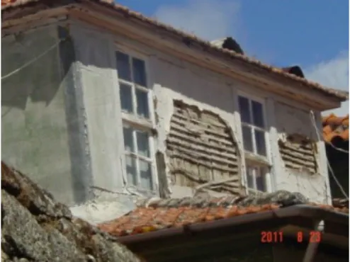 Figure 1: Tabique building and wall.