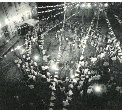 Figura 13 – Dança Ciranda (Fonte: Livro Danças Populares Brasileiras – Coord. Ricardo Ohtake) 