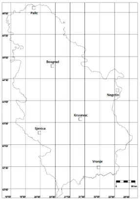Fig. 1. Map showing locations of meteorological stations exam- exam-ined in this paper