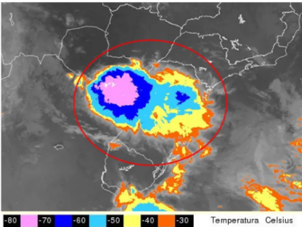 Figura 2. Imagem realçada do canal infravermelho (10,7  µm) do satélite GOES-13 do dia 9 de outubro de  2017 às 06:30 UTC (03:30 horas local) quando  o sistema atingiu a fase de máxima intensidade