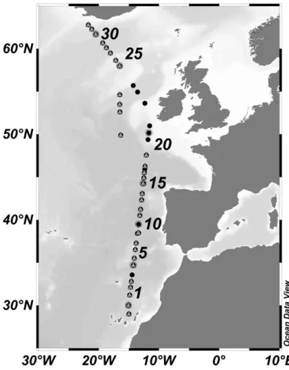 Fig. 1. Sample locations of the spring (2011, triangles) summer and (2009, circles) Stratiphyt cruises